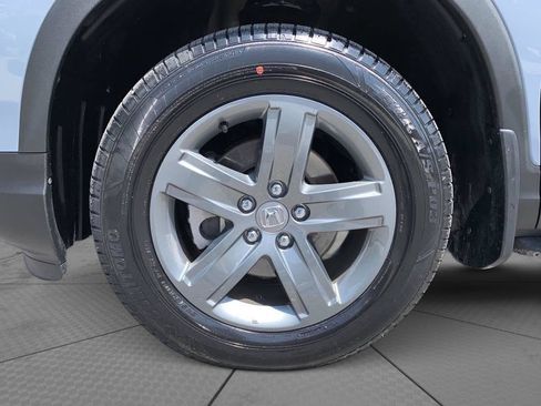 Certified 2023 Honda Ridgeline RTL image 9