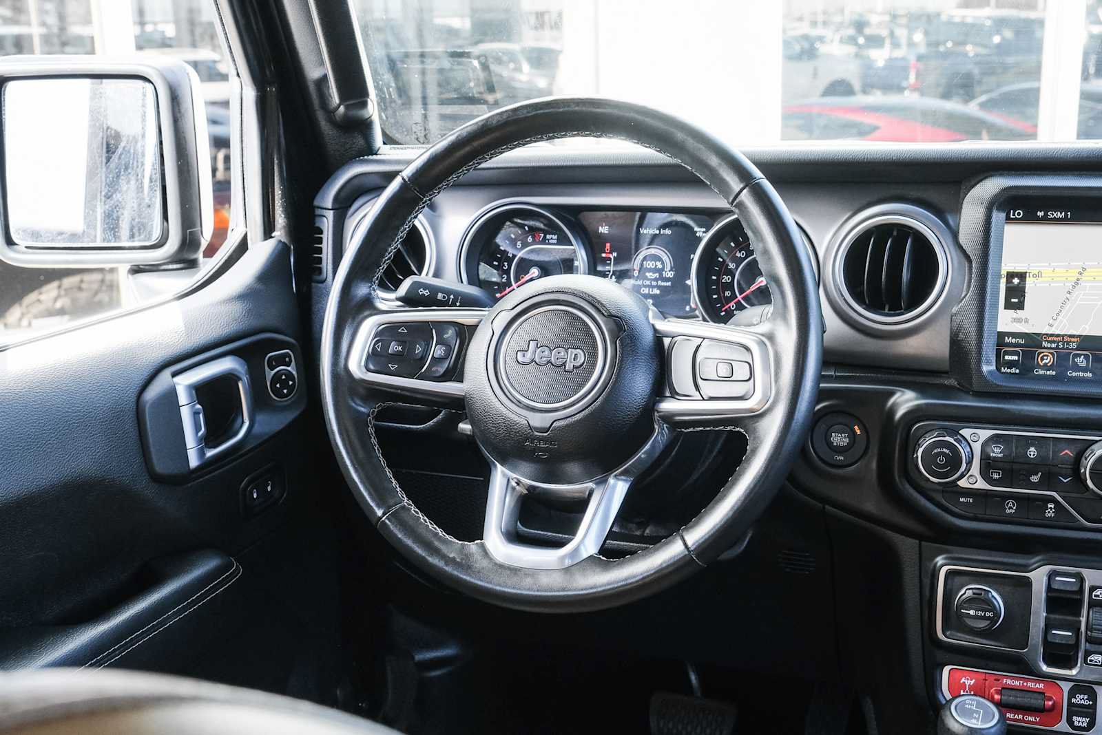 Used 2021 Jeep Gladiator Rubicon AWD/4WD image 22