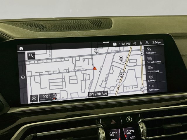 Used 2020 BMW X5 sDrive40i w/ Premium Package RWD image 16