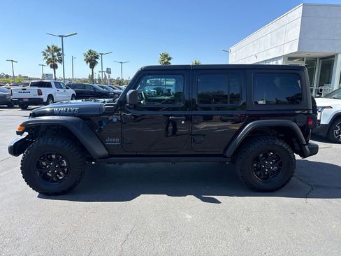 Used 2024 Jeep Wrangler Unlimited AWD/4WD image 4