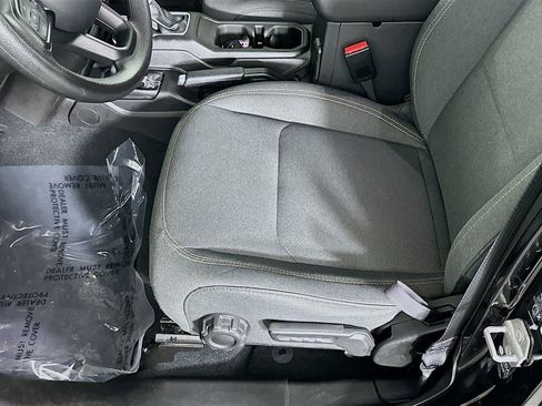 Certified 2024 Jeep Gladiator Sport image 30