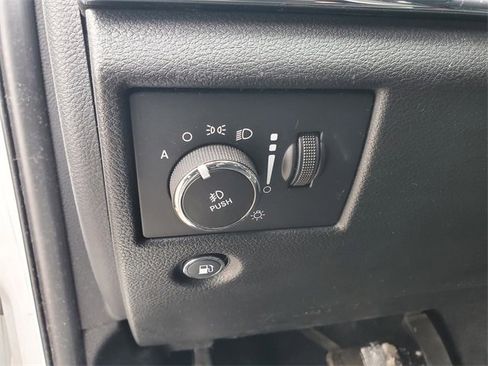 Used 2021 Jeep Grand Cherokee Limited w/ Quick Order Package 28K 80th image 17