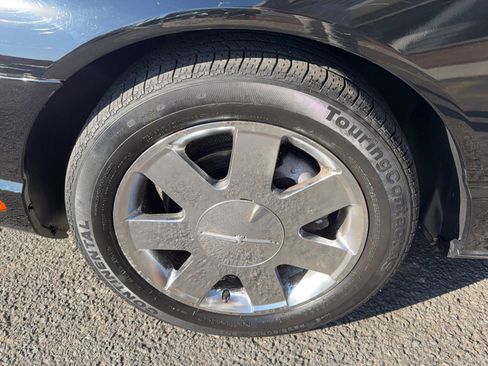 Used 2002 Ford Thunderbird RWD image 9