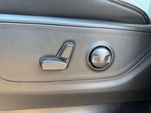 Used 2022 RAM 1500 Big Horn image 15