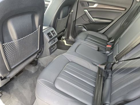 Used 2022 Audi Q5 2.0T Premium w/ Convenience Package AWD/4WD image 30