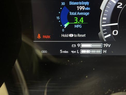 New 2026 Toyota Tundra Platinum AWD/4WD image 19