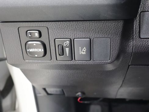 Used 2017 Toyota RAV4 LE w/ Carpet Mat Package FWD image 30