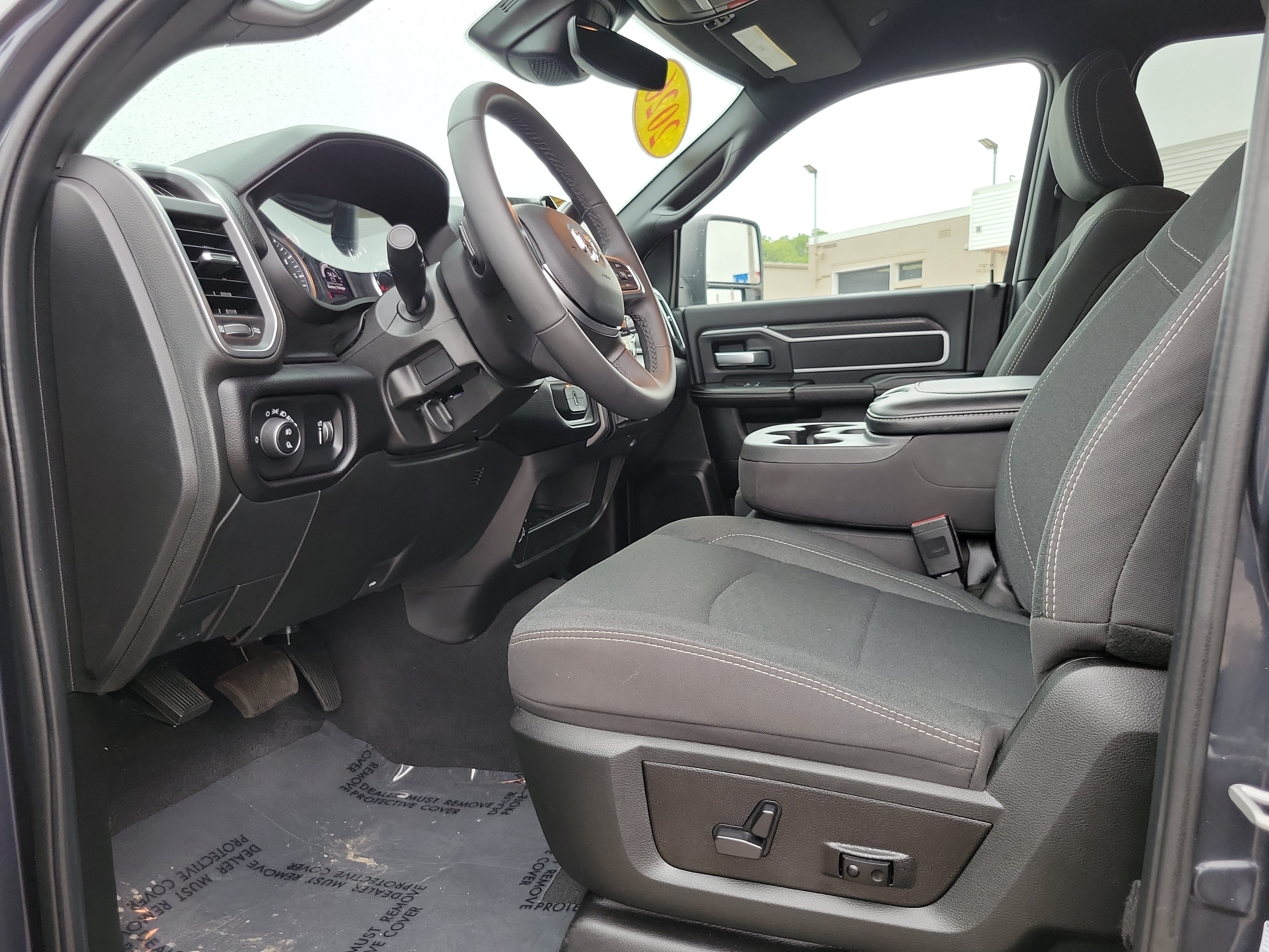 Used 2026 RAM 2500 Big Horn AWD/4WD image 7