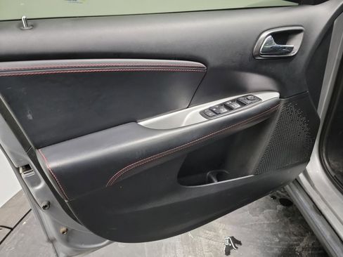 Used 2016 Dodge Journey R/T w/ Blacktop Package image 13