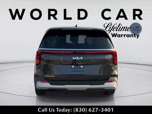 New 2026 Kia Carnival LXS image 4