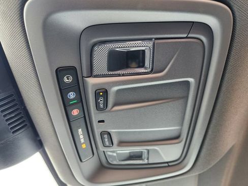 Used 2024 GMC Sierra 1500 Elevation AWD/4WD image 27