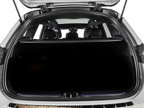 New 2026 Mercedes-Benz GLC 350e 4MATIC image 6