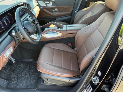 Certified 2024 Mercedes-Benz GLS 450 4MATIC image 10
