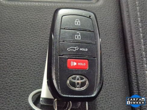 Used 2024 Toyota Grand Highlander AWD Hybrid image 29