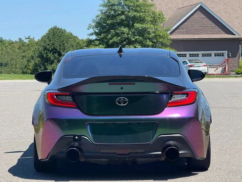 Used 2022 Toyota GR86 w/ ALL Weather Mat Package (TMS) RWD image 7