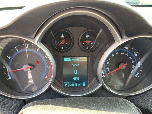 Used 2014 Chevrolet Cruze LT FWD image 6