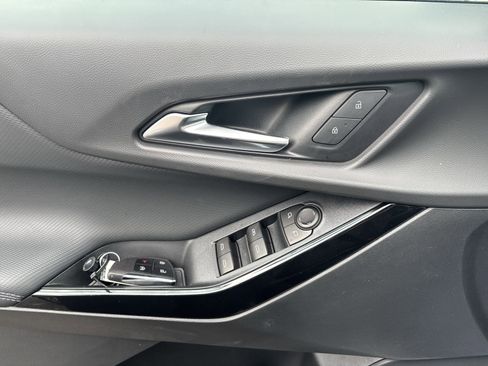 New 2026 Chevrolet Equinox LT FWD image 16