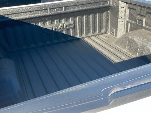 New 2026 GMC Sierra 1500 Elevation image 24