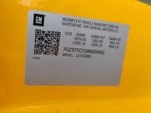 Used 2021 GMC Savana 3500 Extended w/ Power Convenience Package image 10