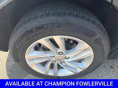 Used 2025 Buick Envista Preferred w/ Convenience I Package FWD image 13