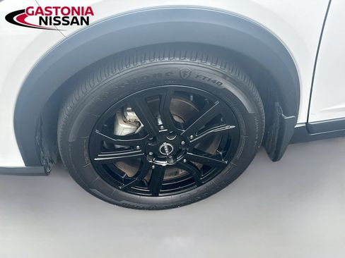 Used 2024 Nissan Kicks SR FWD image 36