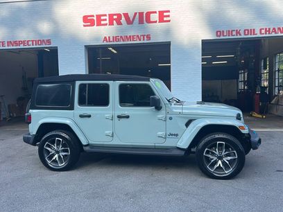 Used 2024 Jeep Wrangler Unlimited w/ Convenience Group