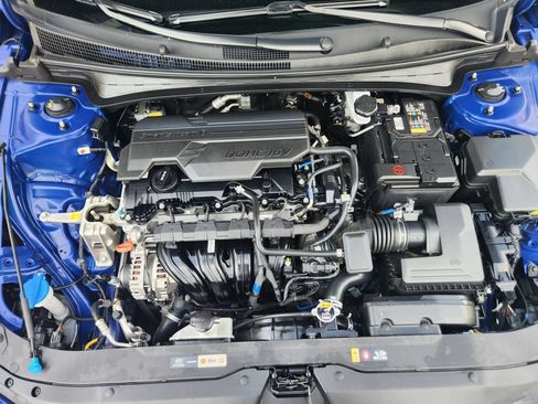 Used 2024 Hyundai Elantra SE FWD image 20