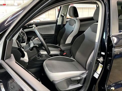 Used 2022 Volkswagen Taos S w/ IQ Drive S Package image 27