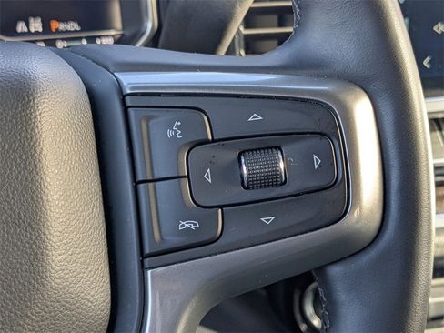 Used 2025 Chevrolet Silverado 1500 LT image 26