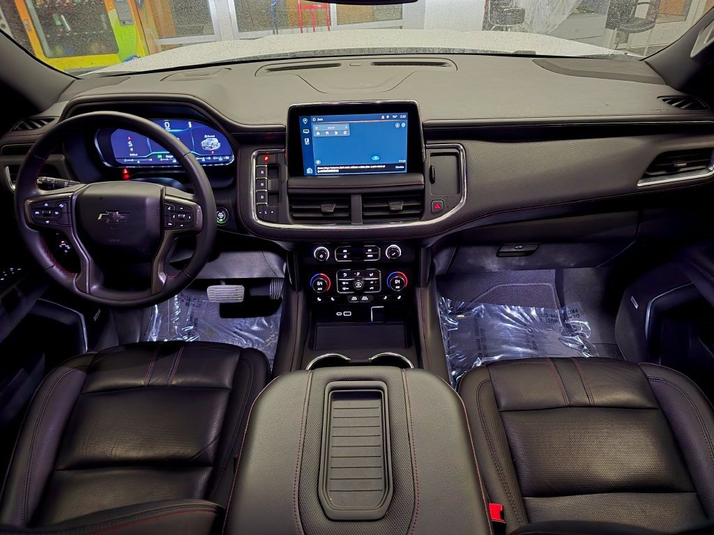 Used 2024 Chevrolet Suburban RST RWD image 39