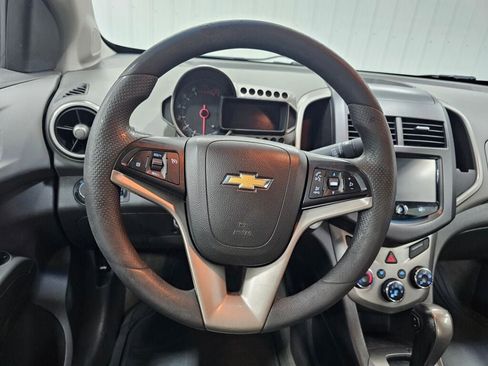 Used 2013 Chevrolet Sonic LT FWD image 16