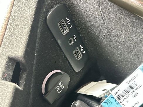 Used 2020 Dodge Challenger SRT Hellcat Redeye image 40