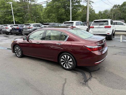 Used 2017 Honda Accord EX-L image 8