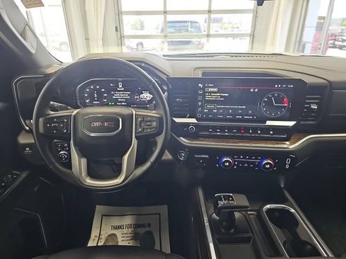 Used 2024 GMC Sierra 1500 Elevation w/ Elevation Premium Package AWD/4WD image 13