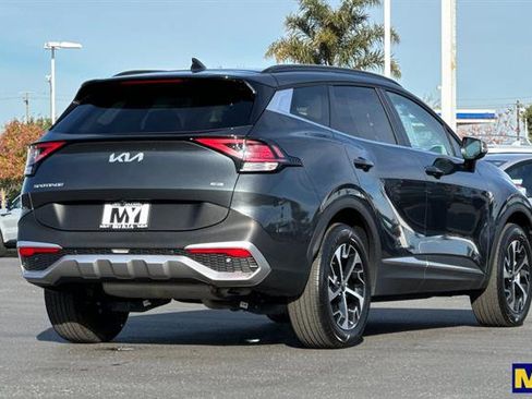 Used 2025 Kia Sportage EX w/ EX Premium Package image 4