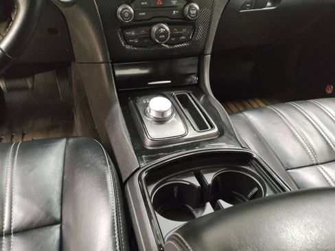 Used 2017 Chrysler 300 S image 26