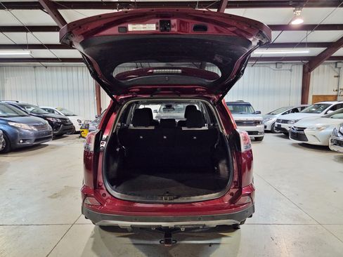 Used 2018 Toyota RAV4 Adventure AWD/4WD image 22