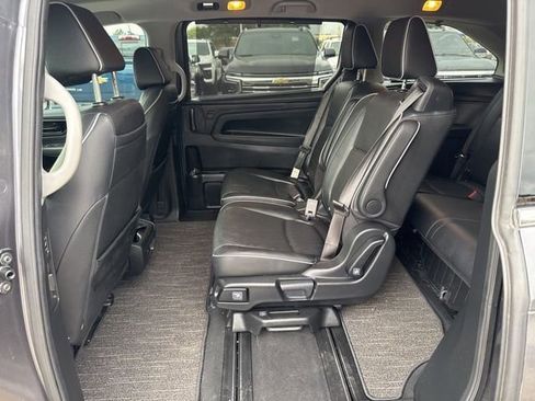 Used 2024 Honda Odyssey Elite image 10