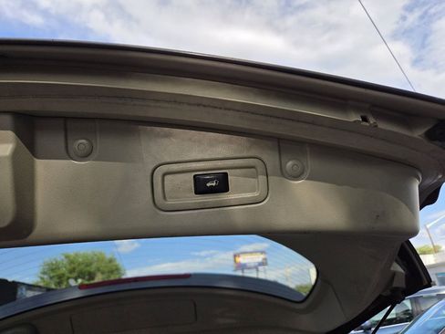 Used 2009 Nissan Murano LE AWD/4WD image 13