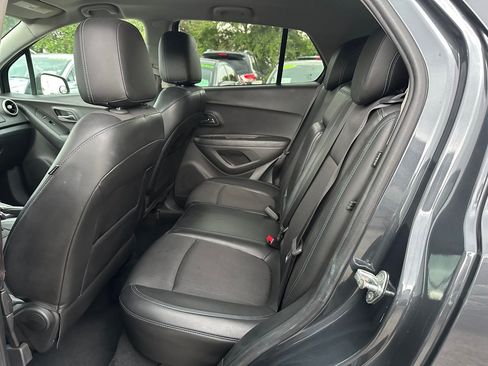 Used 2016 Chevrolet Trax LT w/ LT Convenience Package FWD image 15
