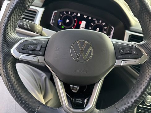Used 2023 Volkswagen Atlas SEL R-Line image 16
