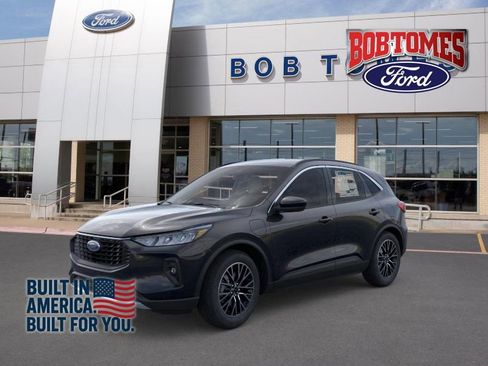 New 2026 Ford Escape SE image 1