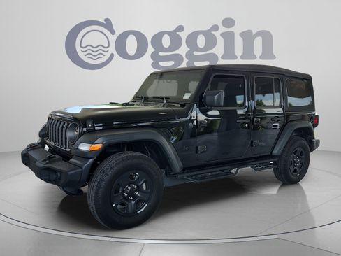Used 2026 Jeep Wrangler Unlimited Sport AWD/4WD image 1