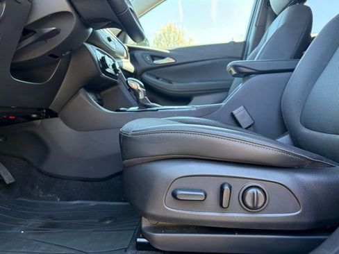 Certified 2023 Buick Encore GX Select w/ Safety Package II image 31