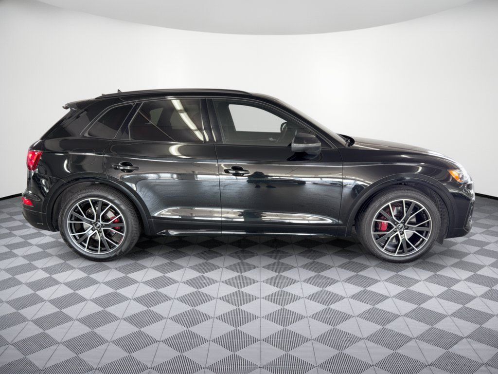 Used 2023 Audi SQ5 Premium Plus w/ Premium Plus Package AWD/4WD image 8