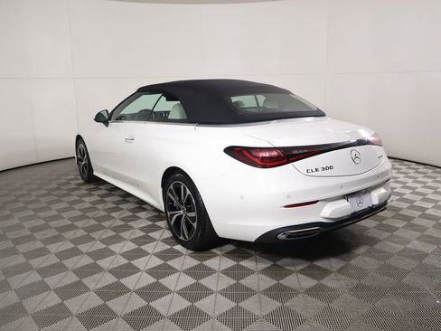 Certified 2025 Mercedes-Benz CLE 300 4MATIC Cabriolet image 15