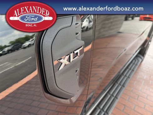 New 2025 Ford Ranger XLT w/ Chrome Accent Package image 7