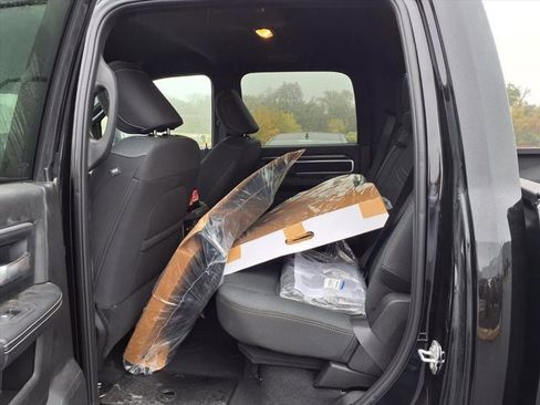 New 2025 RAM 2500 Big Horn image 22