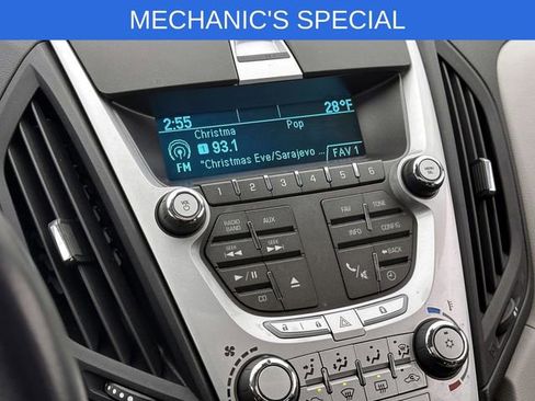 Used 2010 Chevrolet Equinox LT w/ Vehicle Interface Package image 23