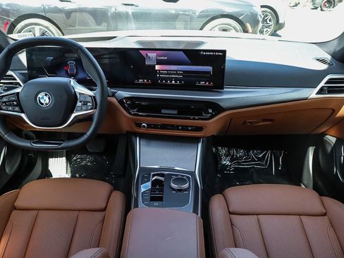 Used 2025 BMW i4 eDrive40 RWD image 12